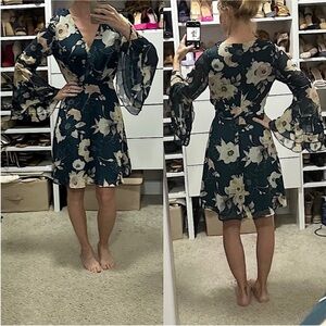 Gilli Floral Long Sleeve Dress
